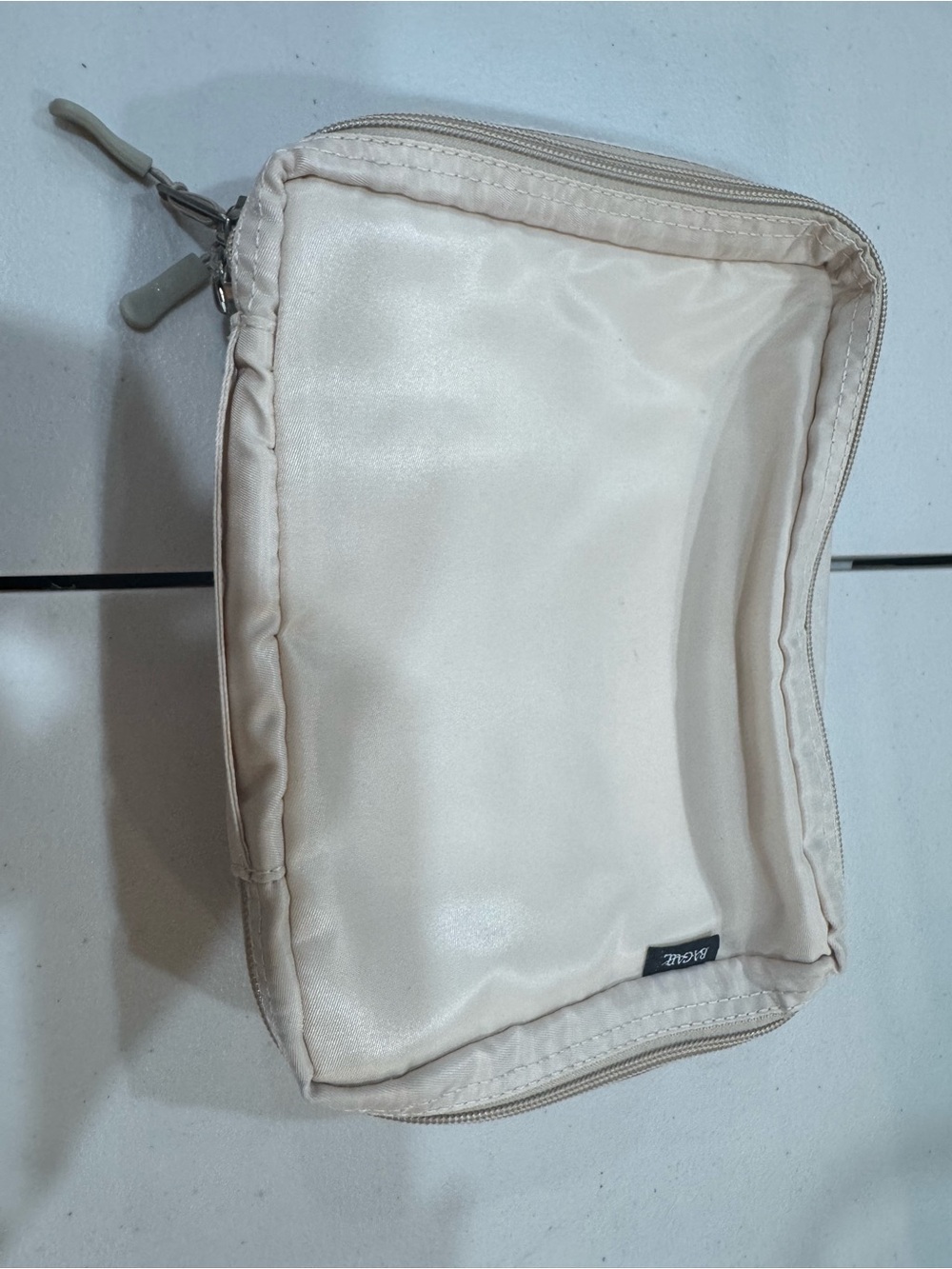Bagail Satin Cosmetic Pouch in Cream